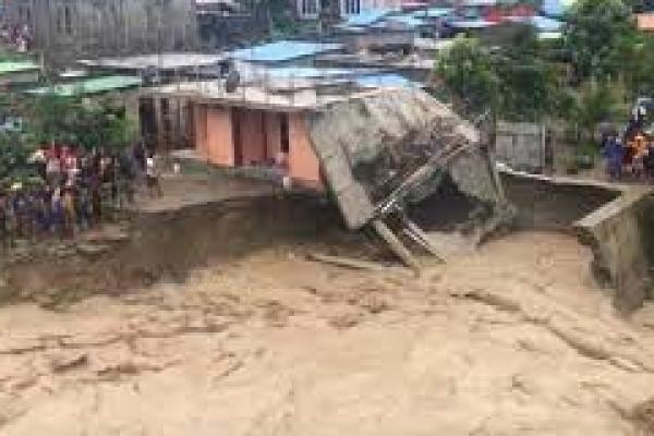 Puluhan Desa Terdampak Banjir di NTT Masih Terisolasi