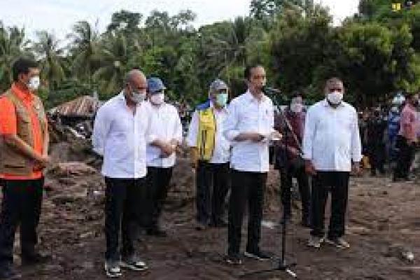 Indonesia Percepat Pembangunan Rumah Baru Korban Bencana NTT