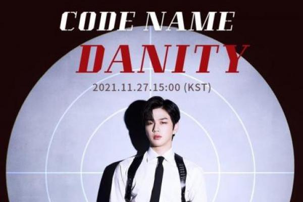 Penyanyi Kang Daniel Adakan Sesi Tanda Tangan untuk Fans