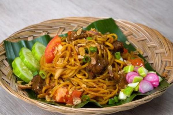 Mie Aceh Kuliner Asal Tanah Rencong Simak Sejarah And Resep Membuatnya