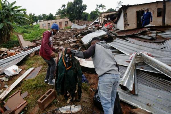 Sekitar 400 Tewas, Afrika Selatan Bersiap Hadapi Banjir Lebih Besar