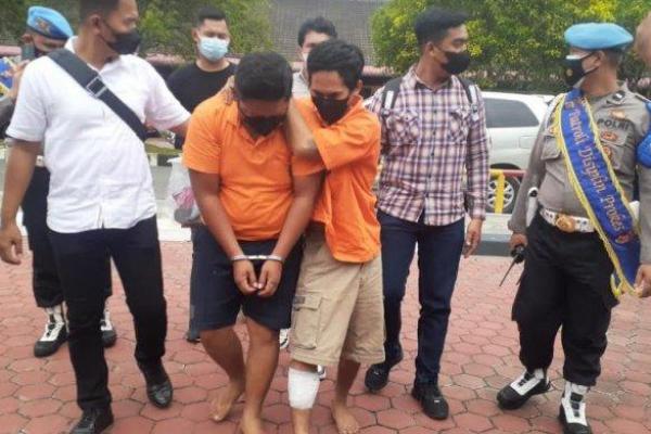 Pelempar Bus Sartika Terancam 15 Tahun Penjara