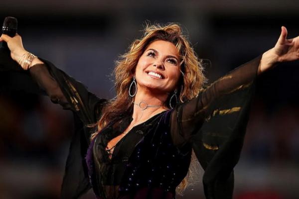 Shania Twain Rilis Deluxe Album Come on Over Bareng Elton John, Chris Martin, dan Nick Jonas