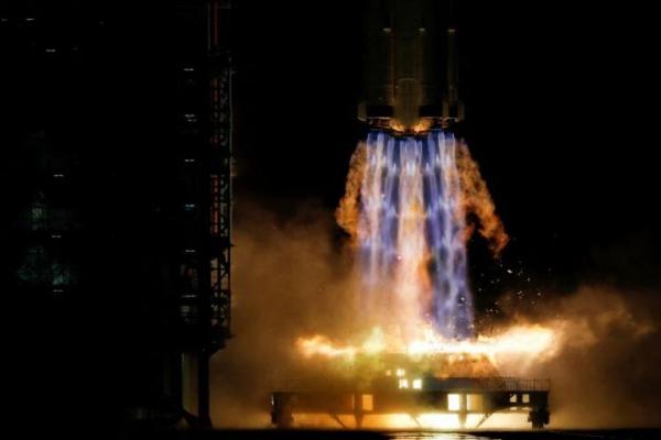 Astronot China Kembali ke Bumi setelah Enam Bulan di Stasiun Luar Angkasa