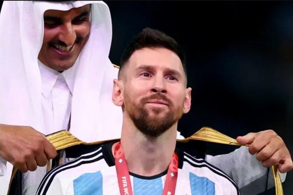 Hazard Sebut Messi Layak Raih Ballon d`Or Tahun Ini