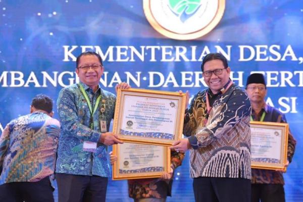 Kemendes PDTT Raih Peringkat Empat Terbaik Predikat Kepatuhan Standar Pelayanan Publik 2022