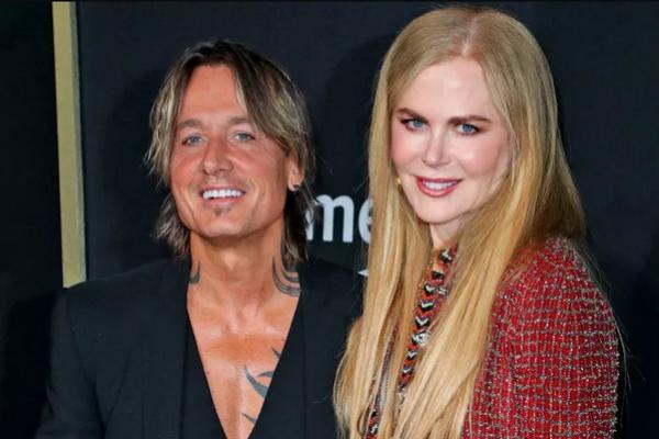 Gaya Serasi Nicole Kidman dan Keith Urban dengan Setelan Jas di ACM Awards 2023