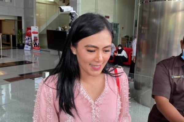 Kpk Periksa Presenter Tv Brigita Manohara 3868