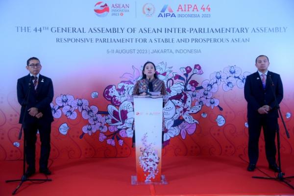 Usung Semangat ASEAN Solidarity, Ketua DPR RI Sahkan Agenda Sidang Umum AIPA ke-44