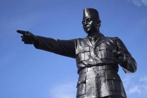 Respons Yuri Gagarin, Rusia Dirikan Patung Soekarno di Moskow