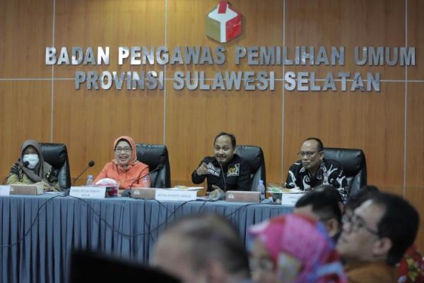 Awasi Tahapan Pemilu Serentak, Komite I Gelar Rapat dengan Bawaslu Sulsel