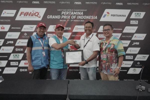 PLN Ikut Sukseskan F1 Powerboat 2024 di Danau Toba